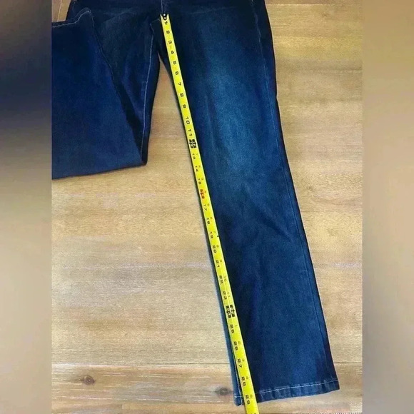Soft Surroundings Jeans - Picture 5 of 10